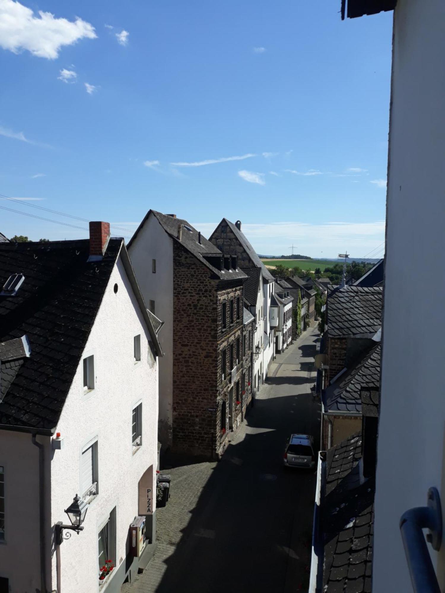 Rathausschenke Muenstermaifeld Hotell Exteriör bild