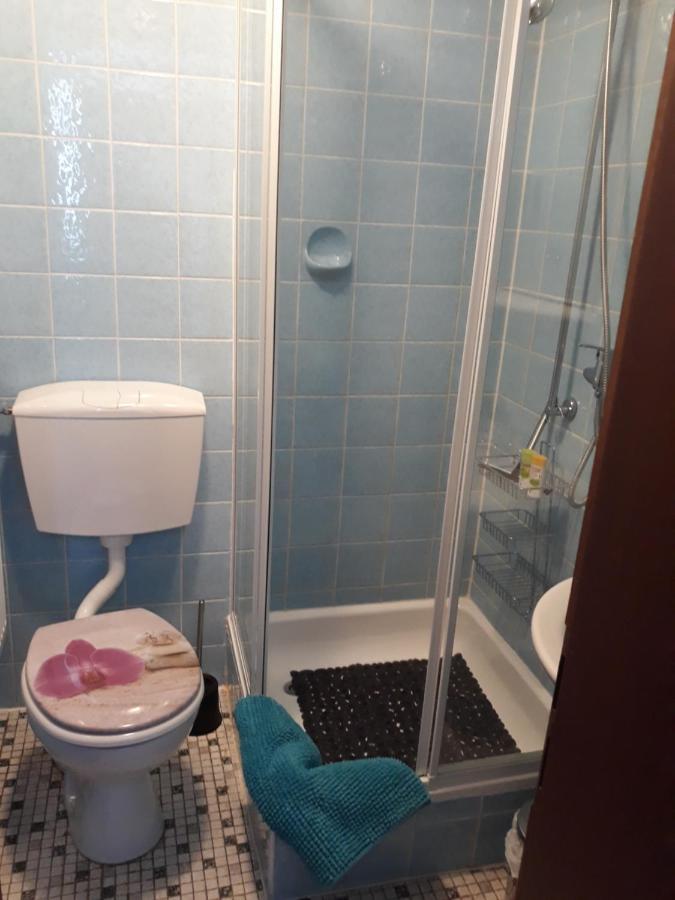 Rathausschenke Muenstermaifeld Hotell Exteriör bild